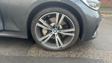 BMW 3 Series 330e M Sport 4dr Step Auto Saloon